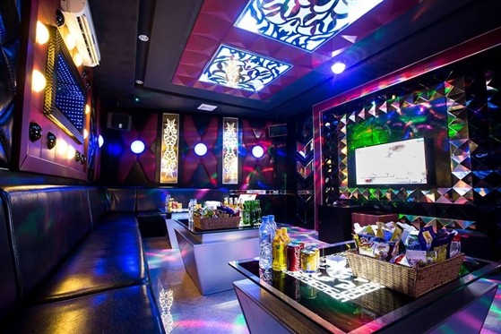 karaoke-2-1641291633.jpg