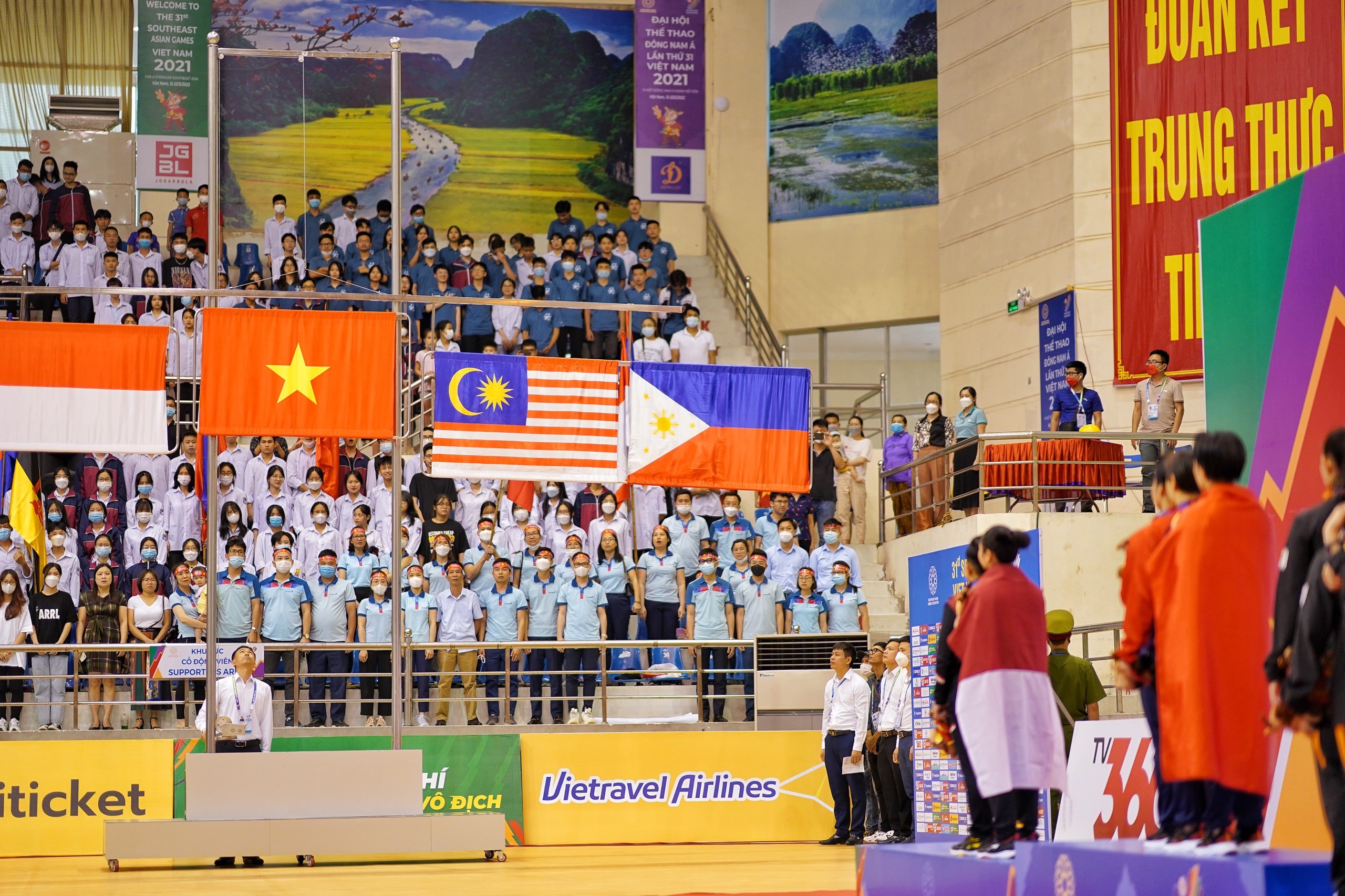 sau-nhieu-ky-sea-games-danh-mat-vi-the-karate-viet-nam-da-quay-tro-lai-ngoi-vi-so-1-thuyet-phuc-1653094764.jpg