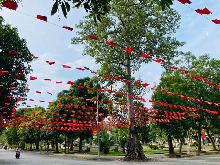 trang-tri-chao-mung-1656858639.jpg