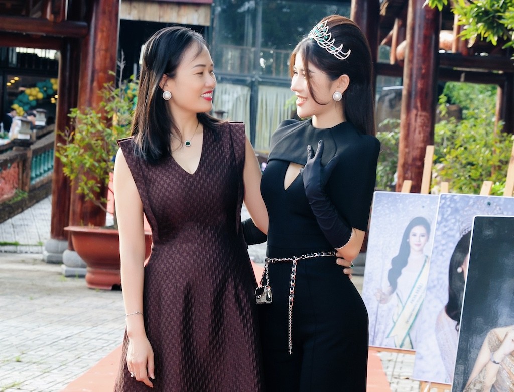 hoa-hau-ao-dai-quynh-mien-9-1667276737.jpg