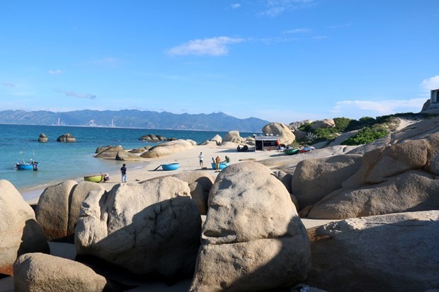 vna-potal-bien-dao-viet-nam-da-dang-sinh-hoc-khu-bao-ton-bien-hon-cau-binh-thuan-090256869-1128023-1667900983.jpg
