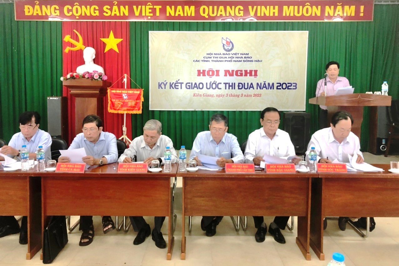 hoi-nha-bao-1-1677895794-1677896344.jpg