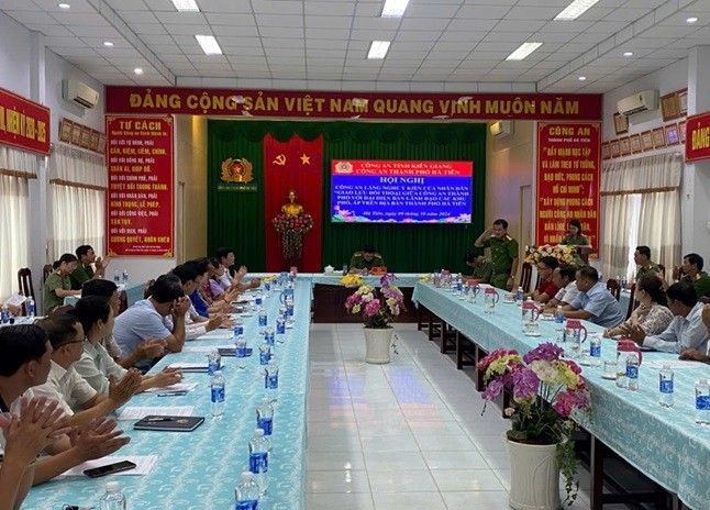 11-kien-giang-cong-an-ha-tien-2-1730248748.jpg