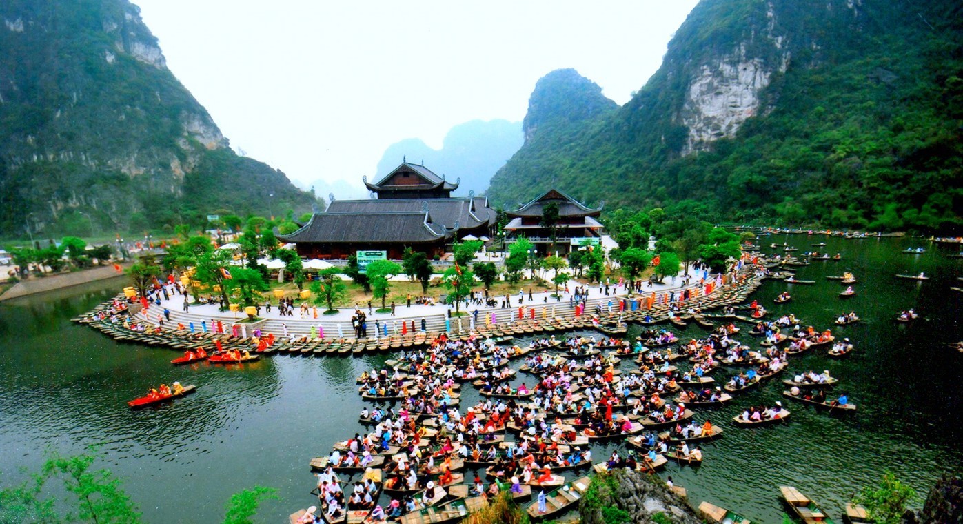 top-15-dia-diem-du-lich-ninh-binh-toi-mot-lan-dam-bao-la-me-604c1110b1bc5-1773656784.jpg