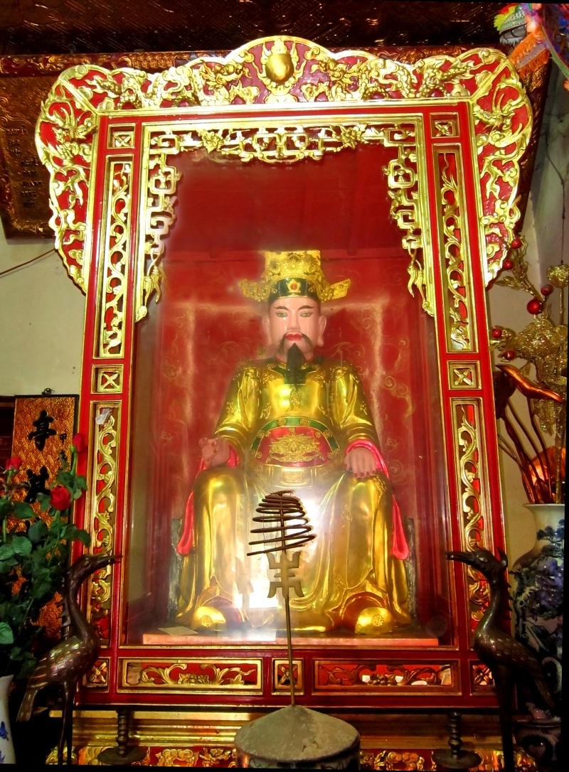 den-ky-cung-02-1696676977-1782804275.jpg