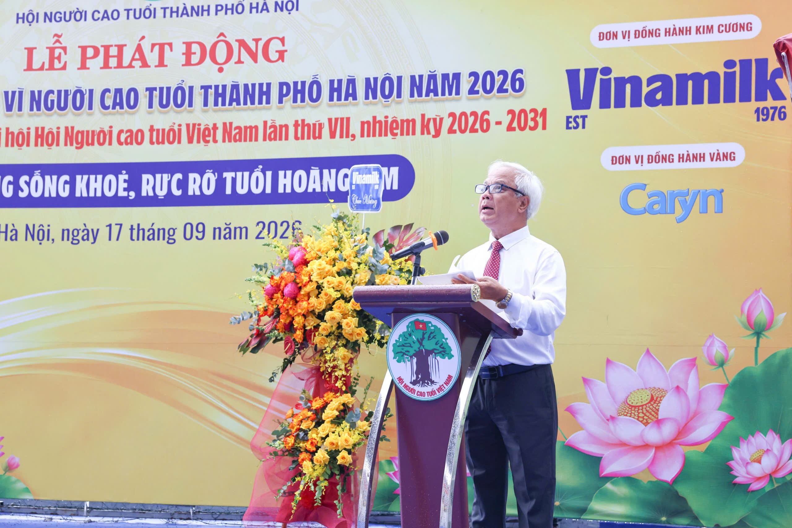 hoi-nguoi-cao-tuoi-dong-dien6-1789629331-1791426049.jpg