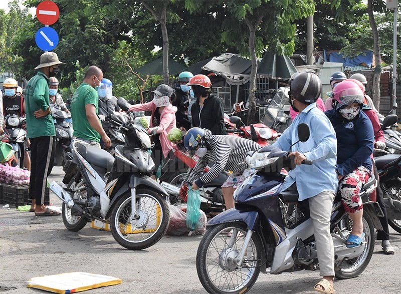 02-01-2022-giai-quyet-dut-diem-hoat-dong-kinh-doanh-trai-phep-xung-quanh-cho-dau-moi-afbab29c-details-1641169548.jpg