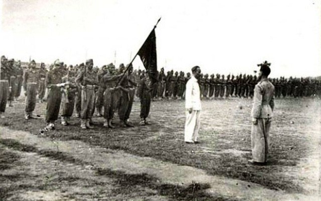 chu-tich-ho-chi-minh-1644817002917544047317-1646830580.jpg