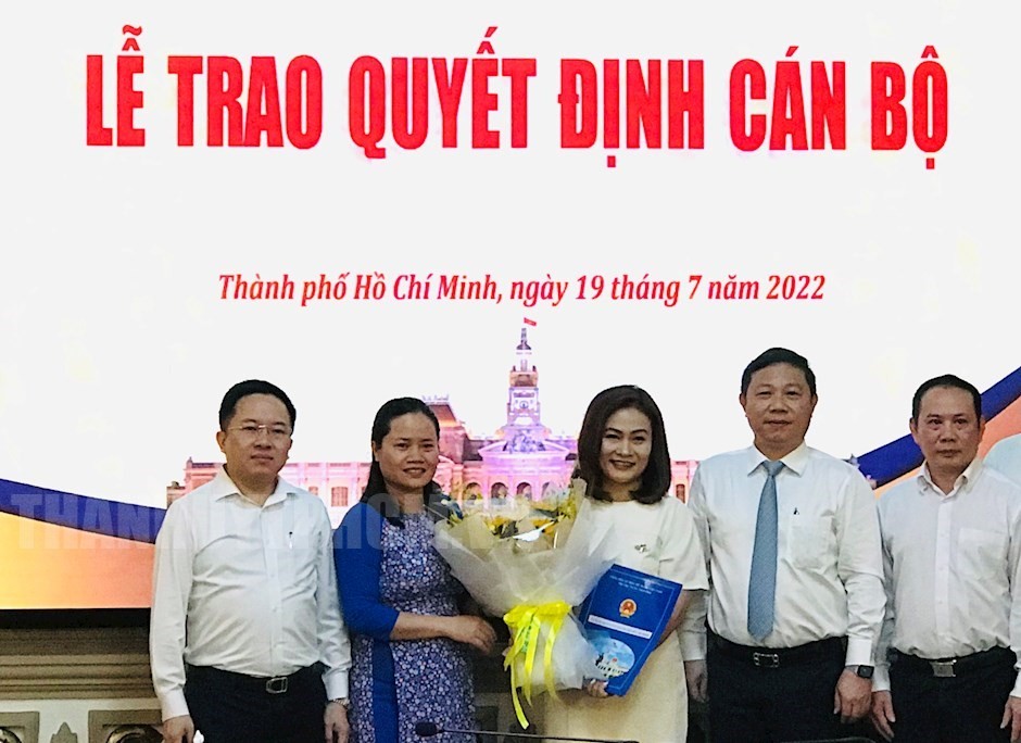dong-chi-nguyen-thi-thu-ha-giu-chuc-tong-bien-tap-tap-chi-du-lich-tphcm-1658201485.jpg