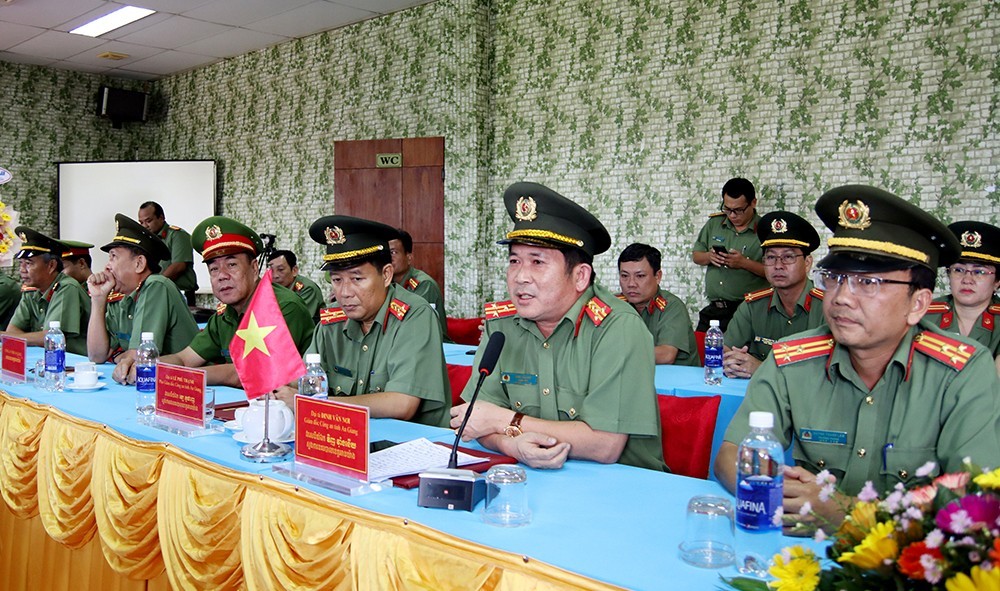 anh-02-1659157083-1659166796.jpg