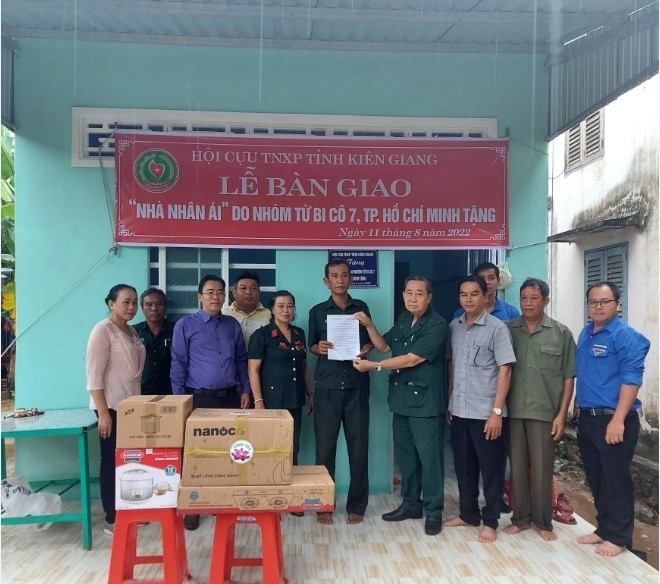 1-kien-giang-nang-cao-suc-1665967761-1665973497.jpg