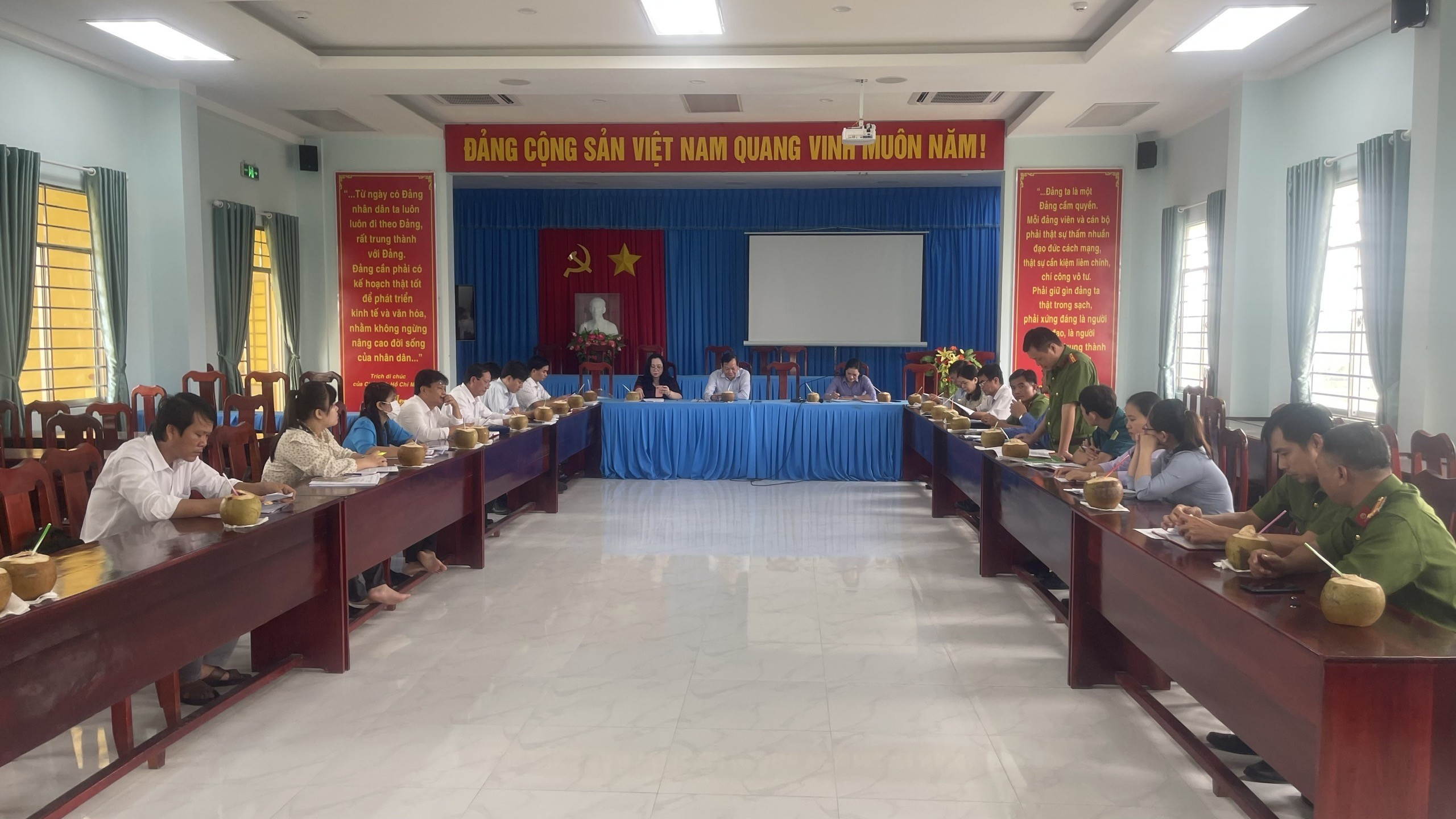 hdnd-tinh-tg-giam-sat-1-1667175399-1667285862.jpg