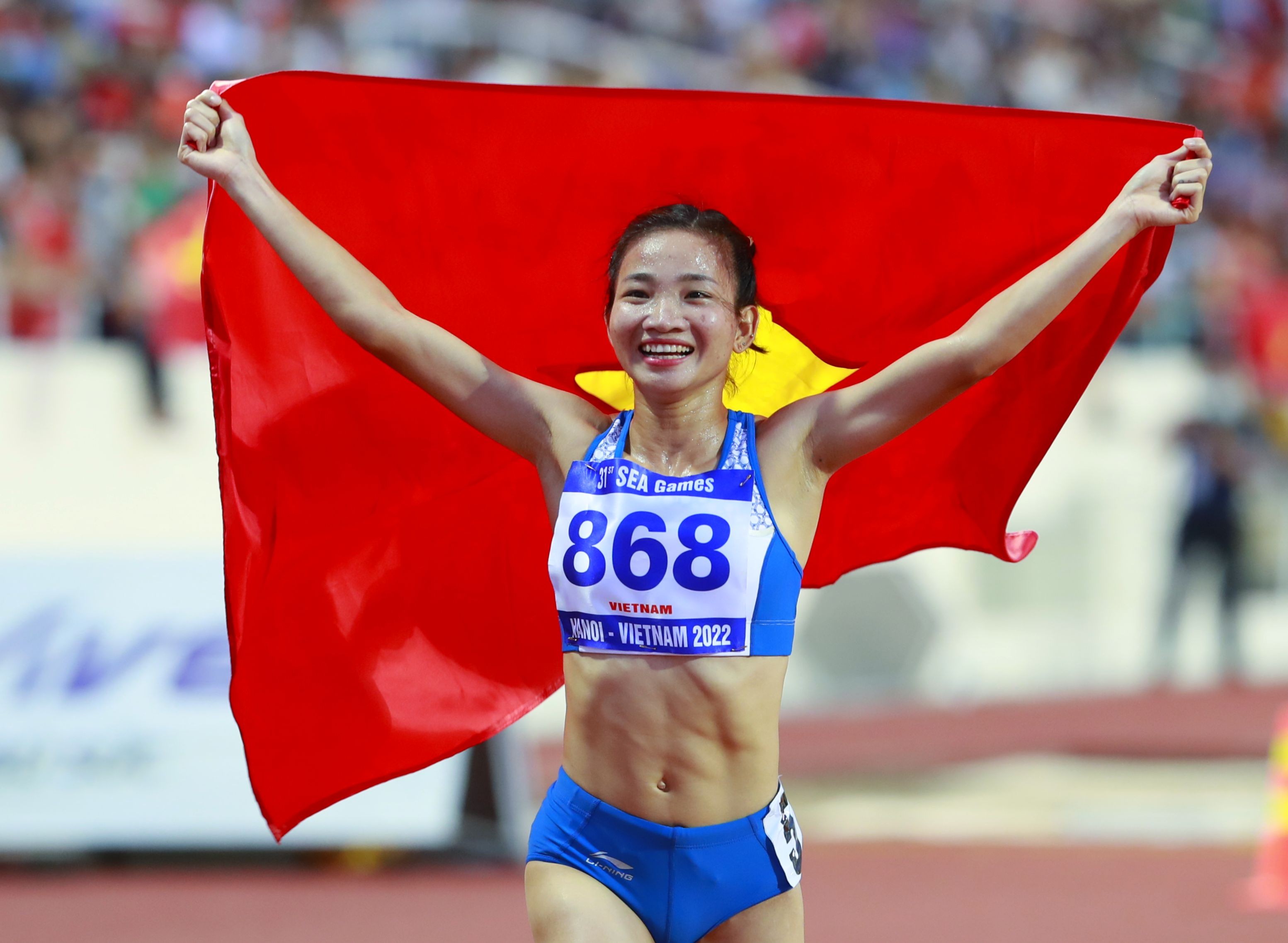 oanh-ngoc-duong-9384-1683858287.jpg