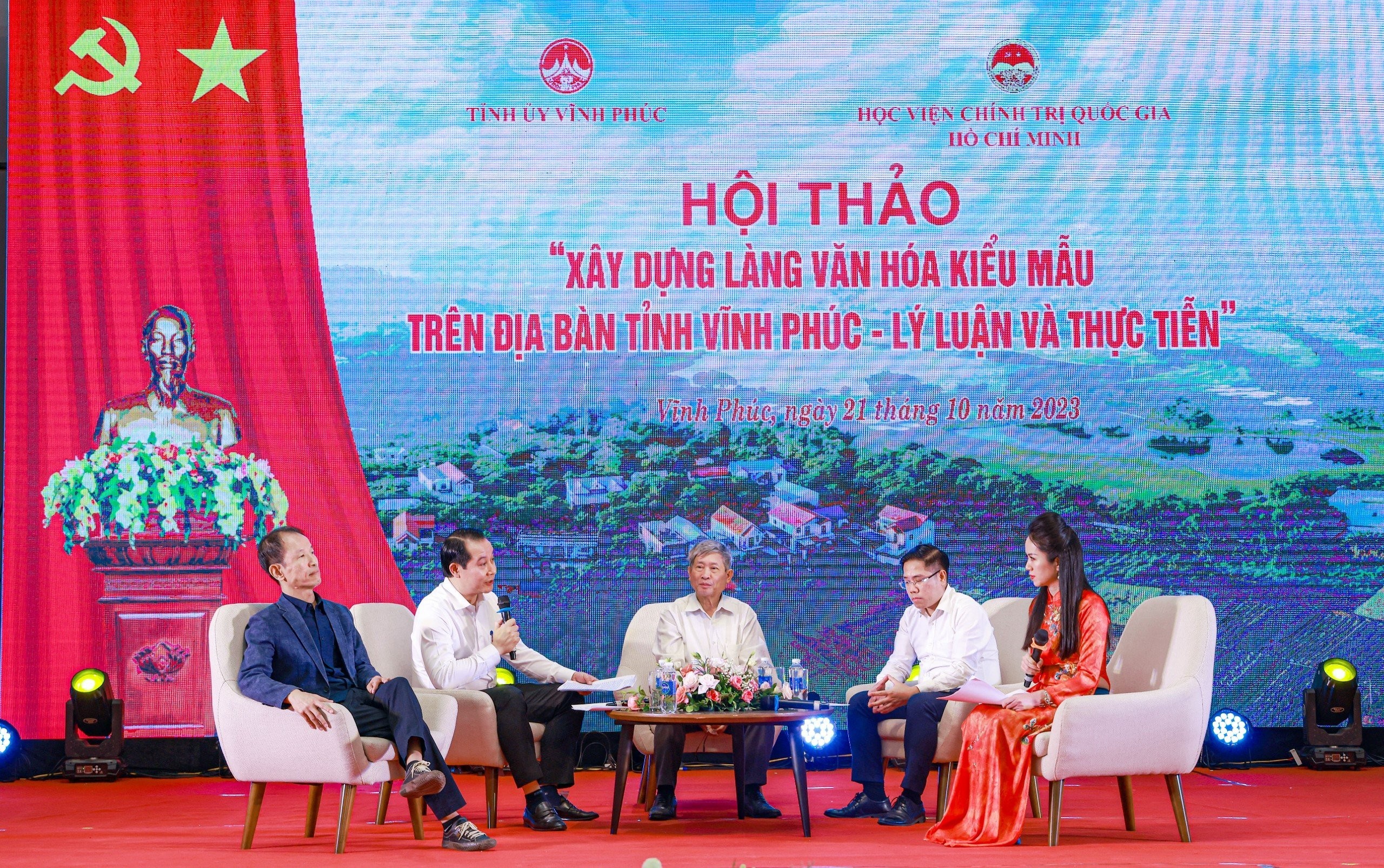 dai-bieu-thao-luan-1698292046-1698294920.jpg