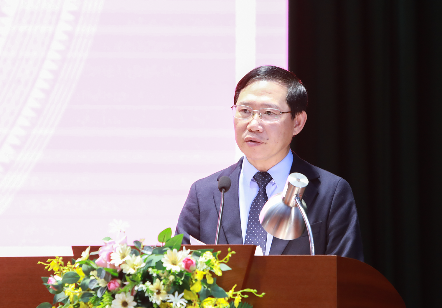 chu-tich-ubnd-tinh-le-anh-duong-phat-bieu-ket-luan-hoi-nghi-1705111583-1705195763.jpg