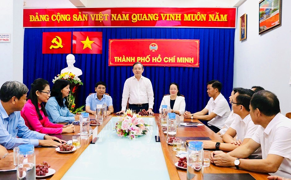 19-08-2024-hoi-nong-dan-tphcm-va-hoi-nong-dan-tp-ha-noi-trao-doi-kinh-nghiem-san-xuat-va-qu-d4b2ec5a-details-1724052350.jpg