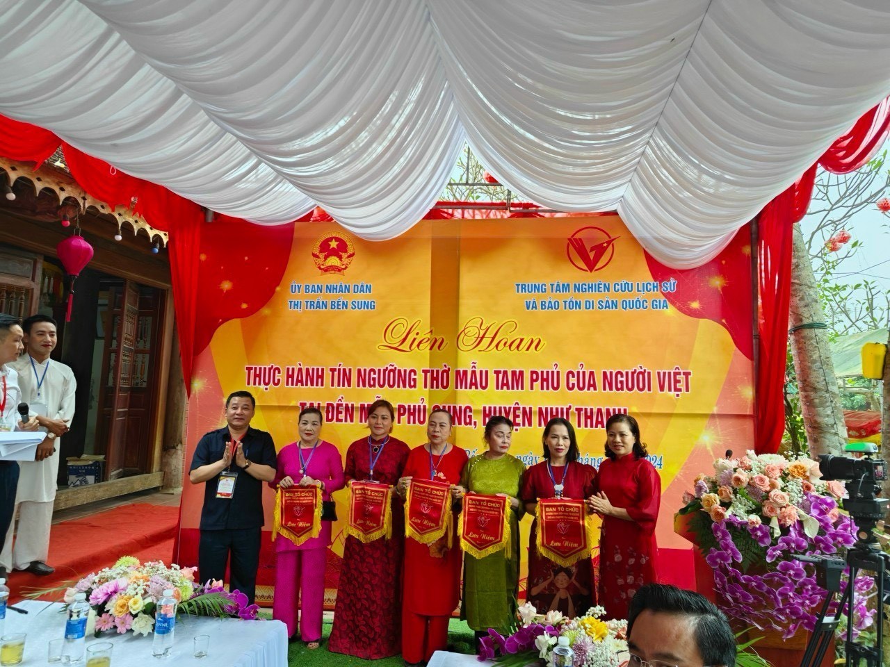tang-co-1712759390-1712760525-1752208898.jpg