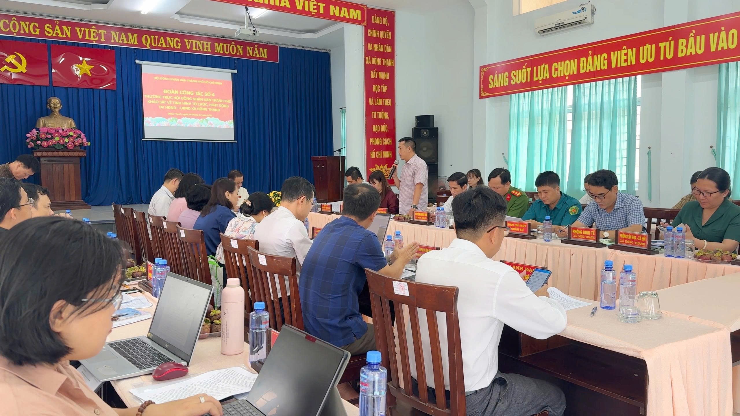 quang-canh-buoi-hop-khao-sat-hoat-dong-cua-xa-dong-thanh-tp-hcm-1752929613-1752995409.jpg
