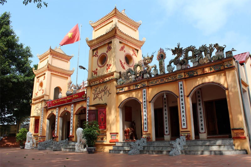 den-ky-cung-01-1696676977-1782804234.jpg