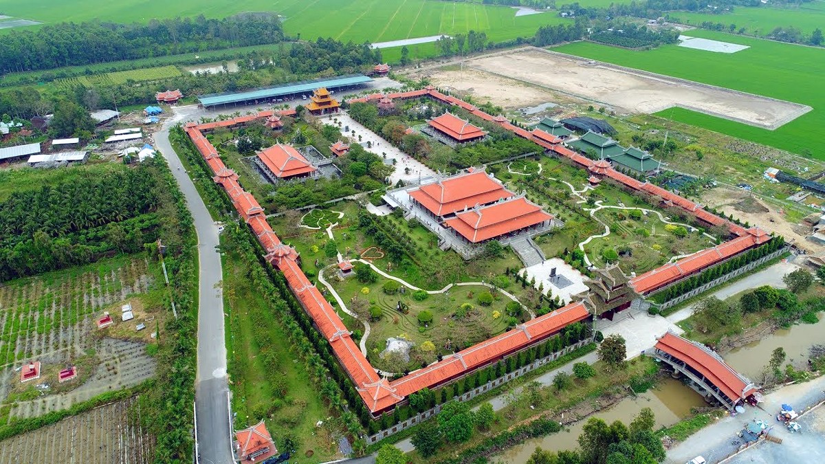 khudulichvanhoaphuongnam-1792980308.jpg