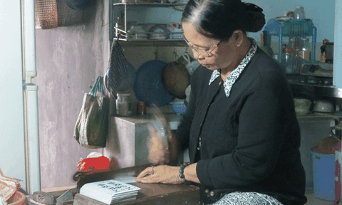 Gia đình duy nhất làm bài tới ở TT  Huế