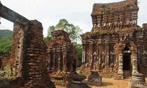 Xứ Quảng - “một điểm đến hai di sản”