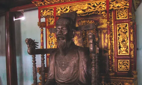 Nguyễn Tri Phương và đền thờ Trung Hiếu “nhất gia tam kiệt”