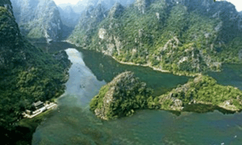 Danh lam thắng cảnh Tràng An - Tam Cốc - Bích Động