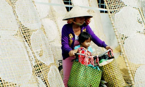 Bánh tráng- món quen mà lạ!