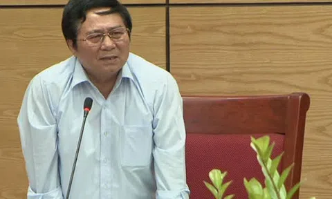 Vụ “Xẻ thịt” đất Quảng trường Hồ Chí Minh: Giám đốc Sở Văn hóa - Thể thao Nghệ An trả lời: “… bố láo”?!