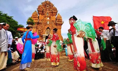 Huyền bí Rắk Lây