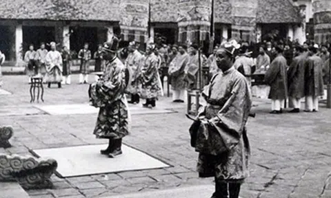 Tìm hiểu xem quan xưa bao nhiêu tuổi là được nghỉ hưu?