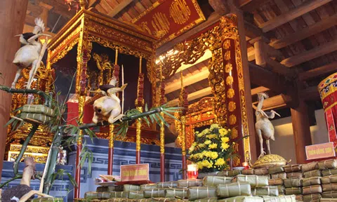 Hà Tĩnh: Lễ giỗ lần thứ 1.295 Hoàng đế Mai Thúc Loan