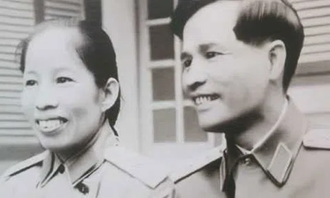 Chuyện tình Đại tướng nông dân Nguyễn Chí Thanh