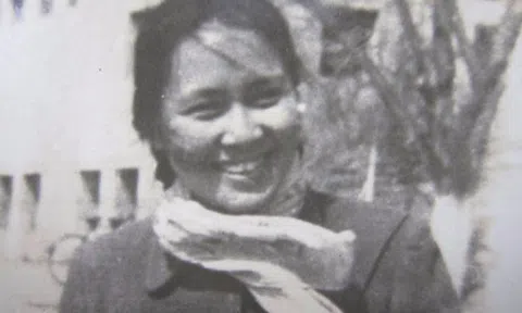 Người phụ nữ ấy