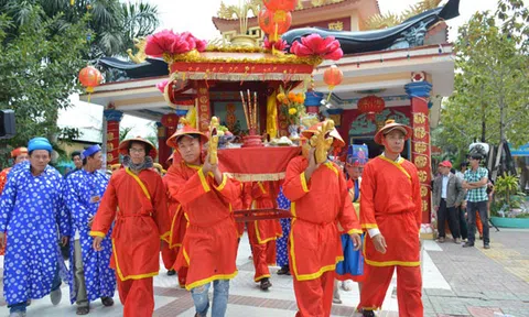 Cà Mau tưng bừng tổ chức lễ hội Nghinh Ông Sông Đốc