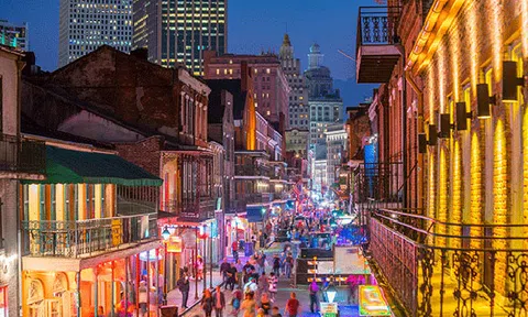 Quảng Bình: Oyster shophouse - Tâm điểm của các lễ hội