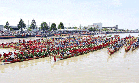 Đua ghe ngo đồng bào Khmer cần được bảo tồn và phát huy