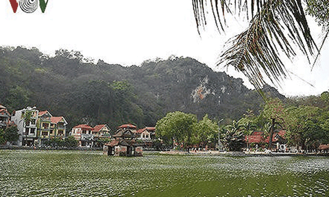 Lễ hội chùa Thầy 2018: Không thu phí thắng cảnh trong 3 ngày