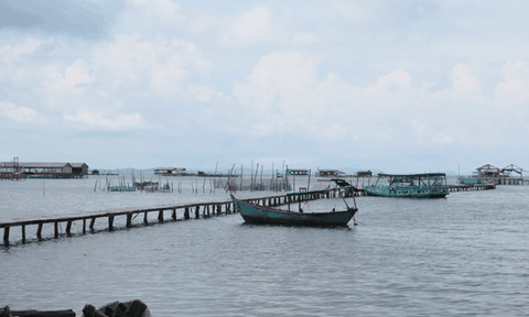 Khám phá vẻ đẹp hoang sơ của làng chài Rạch Vẹm ở Phú Quốc 