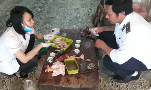 Hà Tĩnh: Phát hiện cơ sở sản xuất giò chả sử dụng hàn the