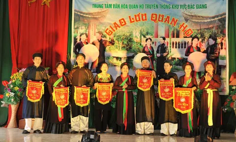 Ấn tượng giao lưu hát quan họ truyền thống ở Bắc Giang