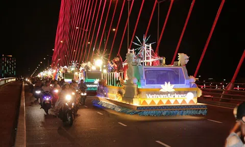 Đà Nẵng sắc màu trong Lễ diễu hành carnaval đường phố