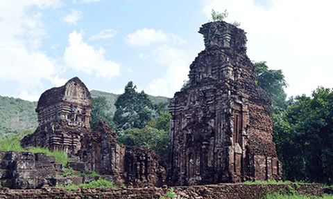 Bộ VHTTDL hỗ trợ 1,5 tỉ đồng gia cố tháp B3 Mỹ Sơn 