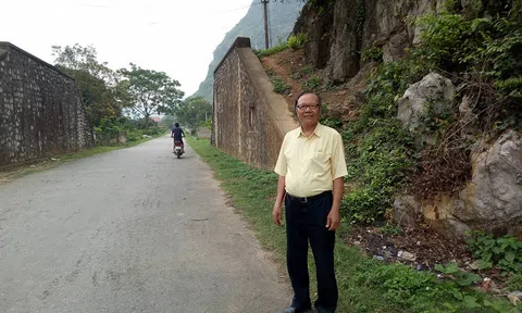 Rong chơi miền Sông Hóa