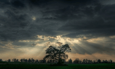 "Giông gió đi qua" của nhà văn Trọng Bảo