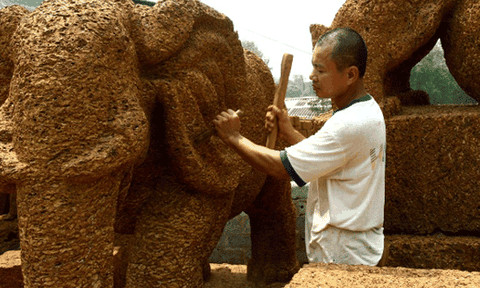 Độc đáo làng nghề chế tác từ đá ong