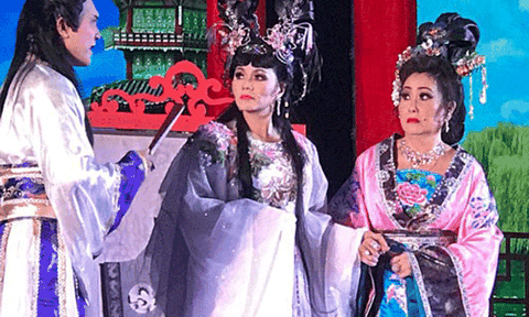 Cải lương tuồng cổ nỗ lực hồi sinh 