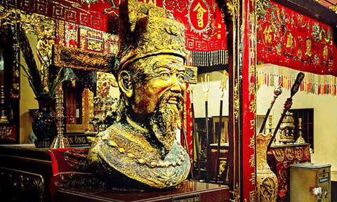 Vị hổ tướng cãi lệnh vua để tránh gặp bạn