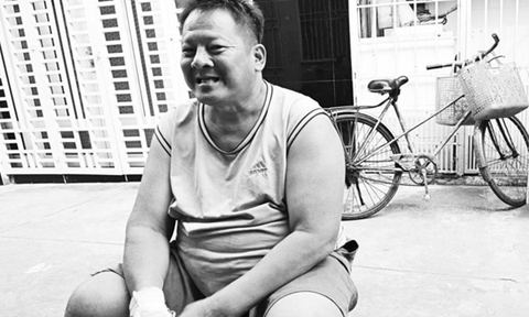 Người làm chuyện bao đồng